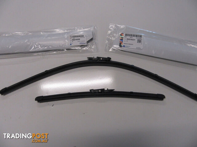 Genuine Holden Commodore VE VF Front Wiper Blade Pair 2006-Current