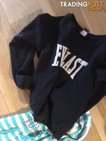 Sportswear bundle - photo 4 of 4