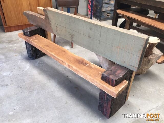 Rustic bench seat - photo 2 of 5