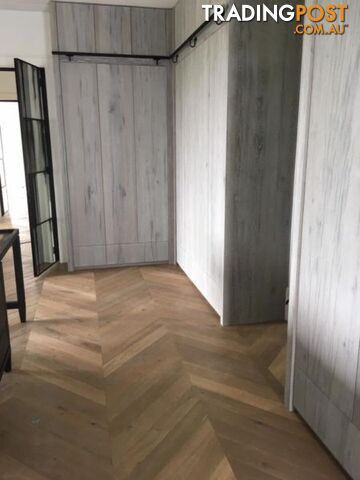 Floor sanding and stain professional - photo 2 of 9