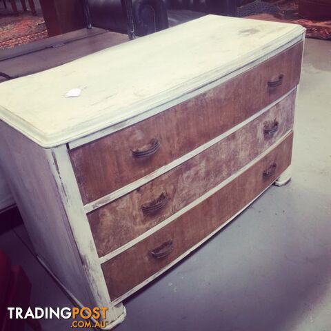 Rustic chest of drawers - photo 3 of 4