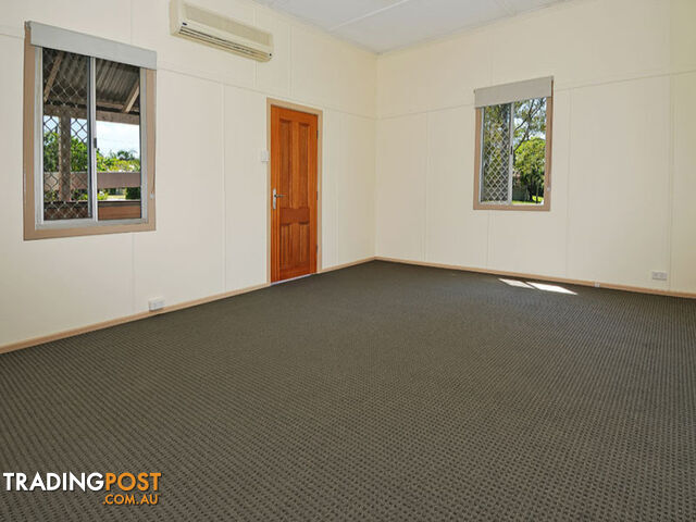 37 Cobden Street MOOROOKA QLD 4105