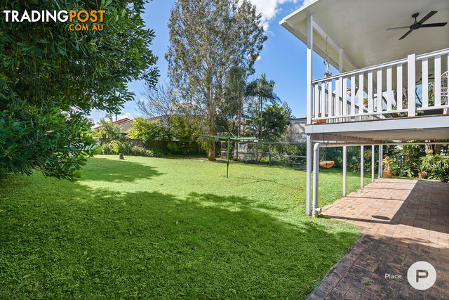 122 Strong Avenue GRACEVILLE QLD 4075