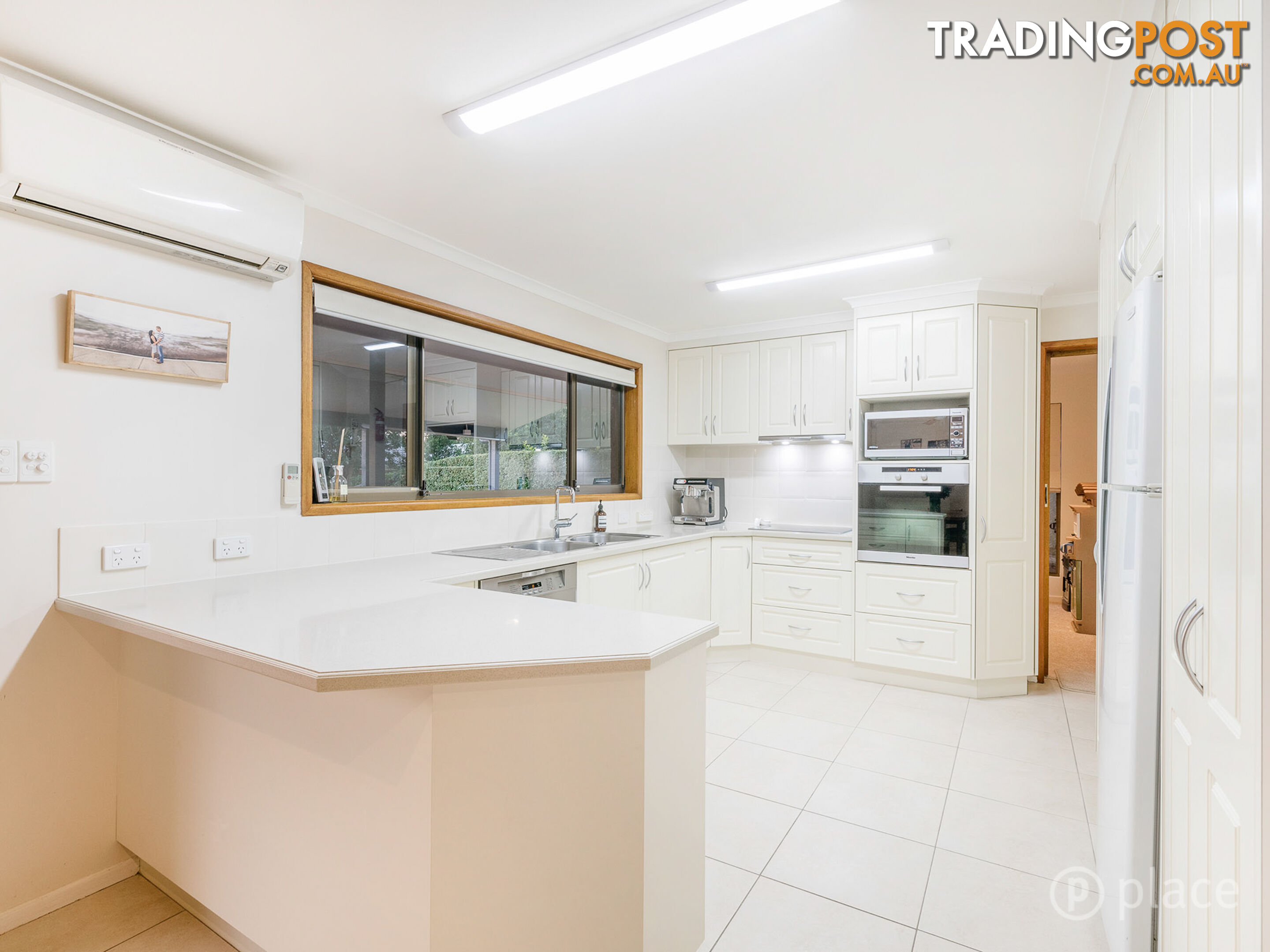 8 Clutha Street Westlake QLD 4074