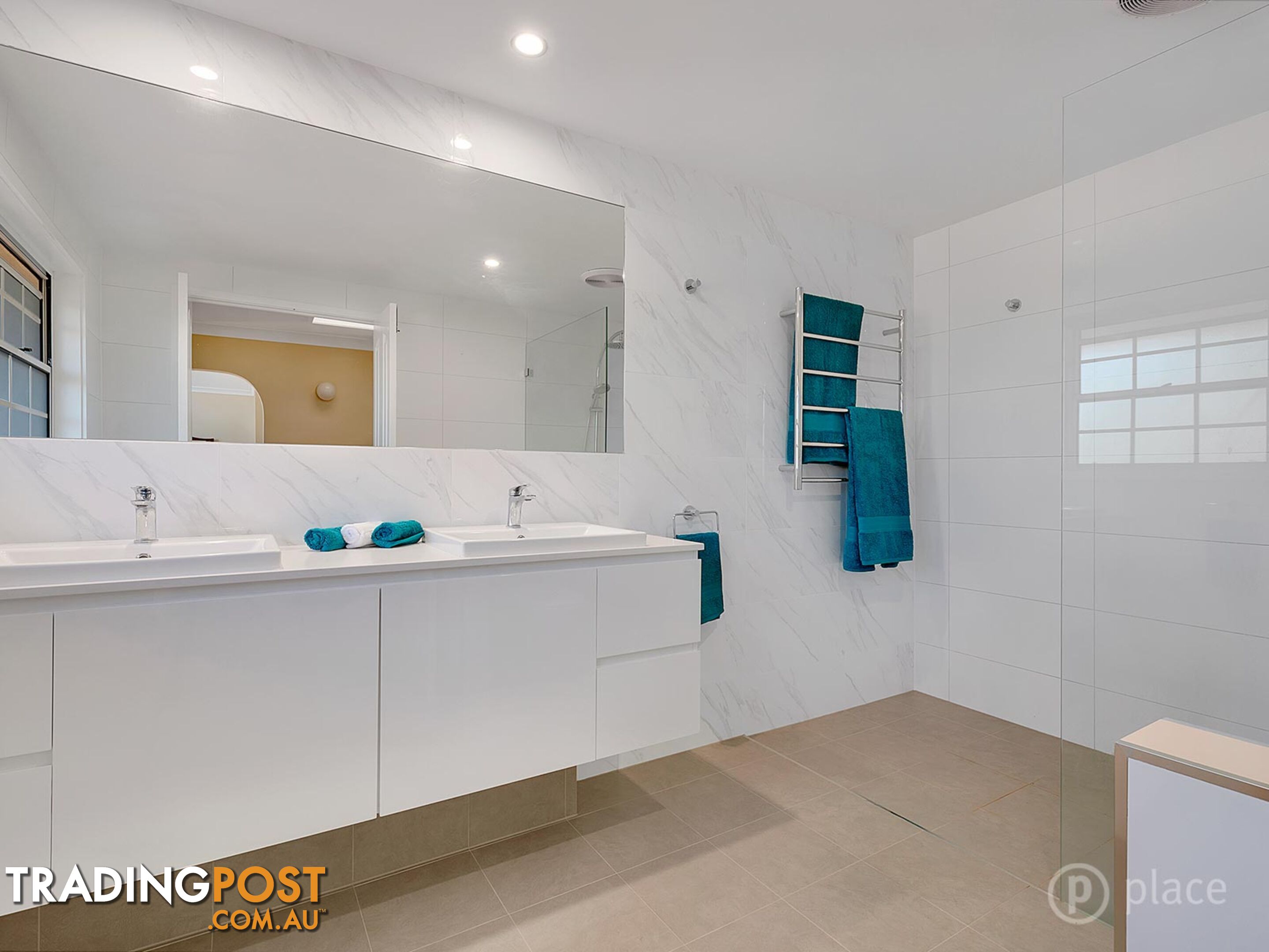 16 Wirra Street Chapel Hill QLD 4069