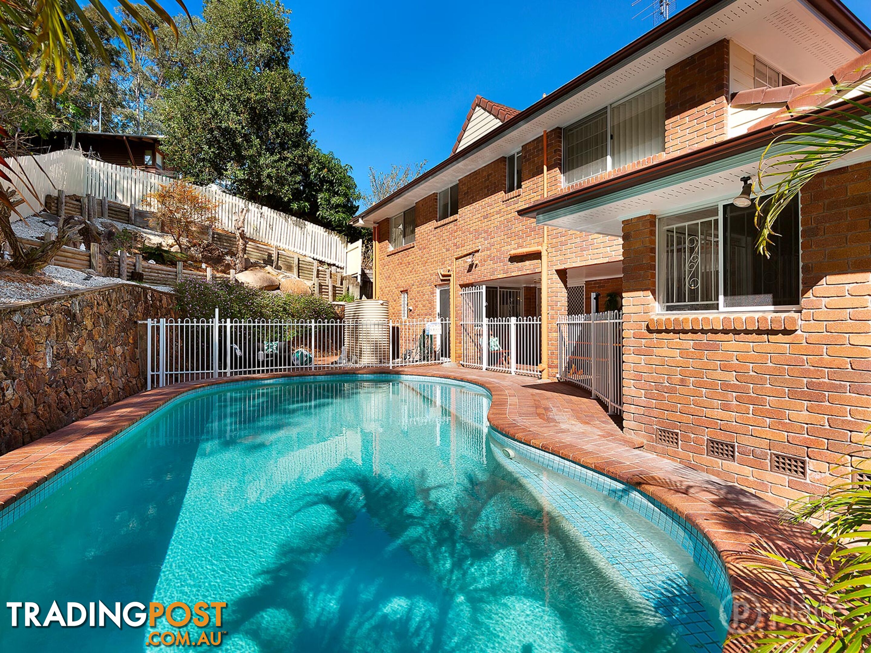 16 Wirra Street Chapel Hill QLD 4069