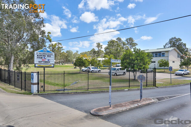 3 Mount Roberts Street Park Ridge QLD 4125