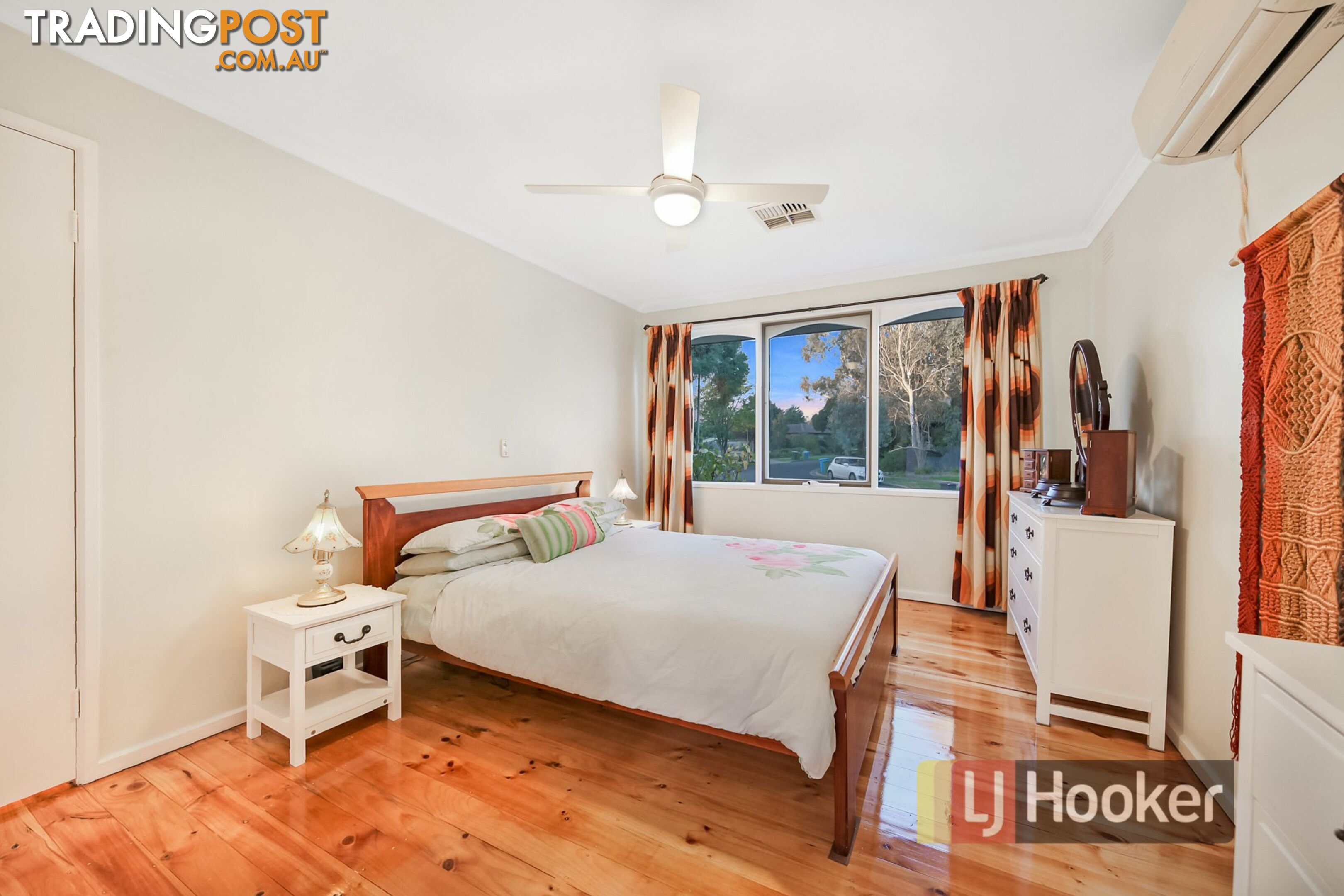 4 Gracilis Court ENDEAVOUR HILLS VIC 3802