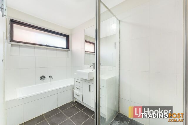 22 James Cook Drive ENDEAVOUR HILLS VIC 3802