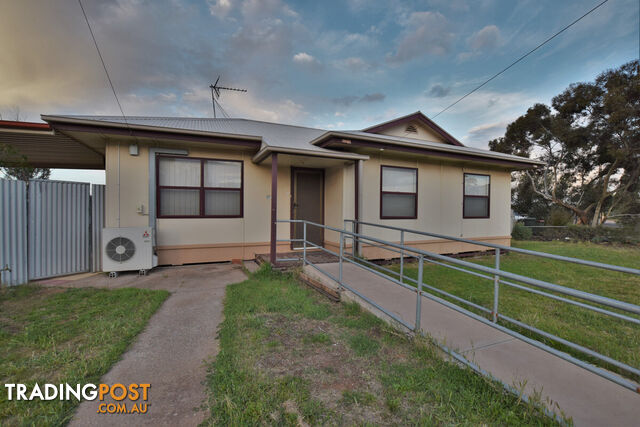 11 Carrig Avenue Port Augusta SA 5700