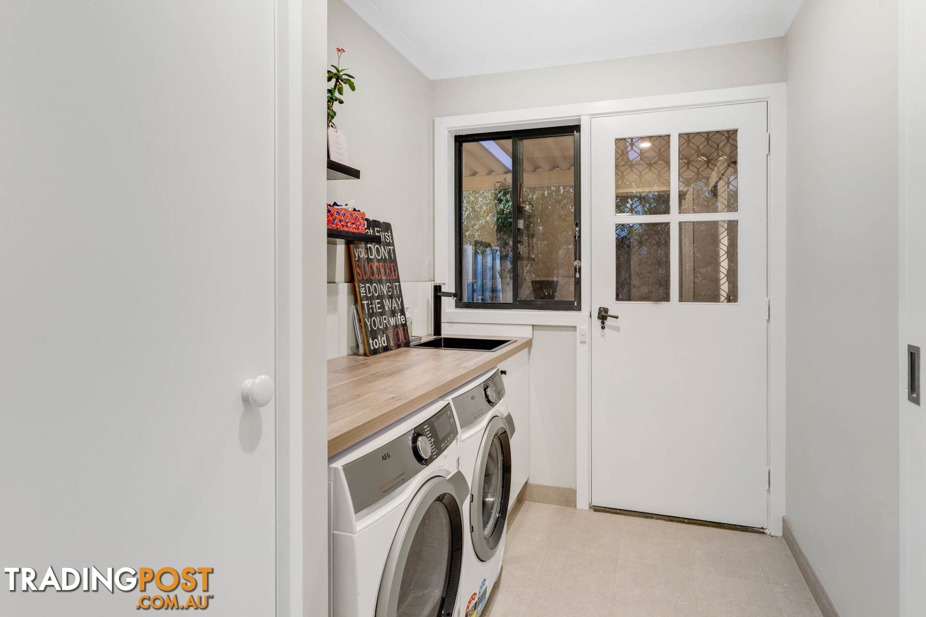 12 Menzies Close Frankston South VIC 3199