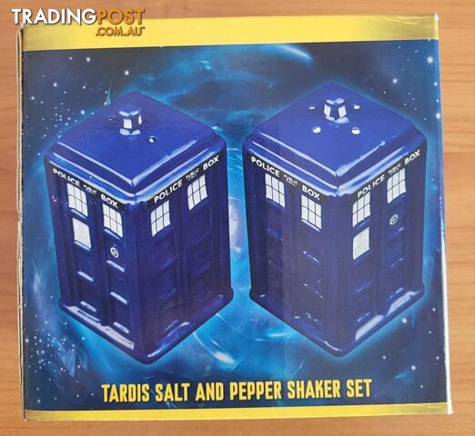 Doctor Who Tardis Salt & Pepper Shakers - brand new