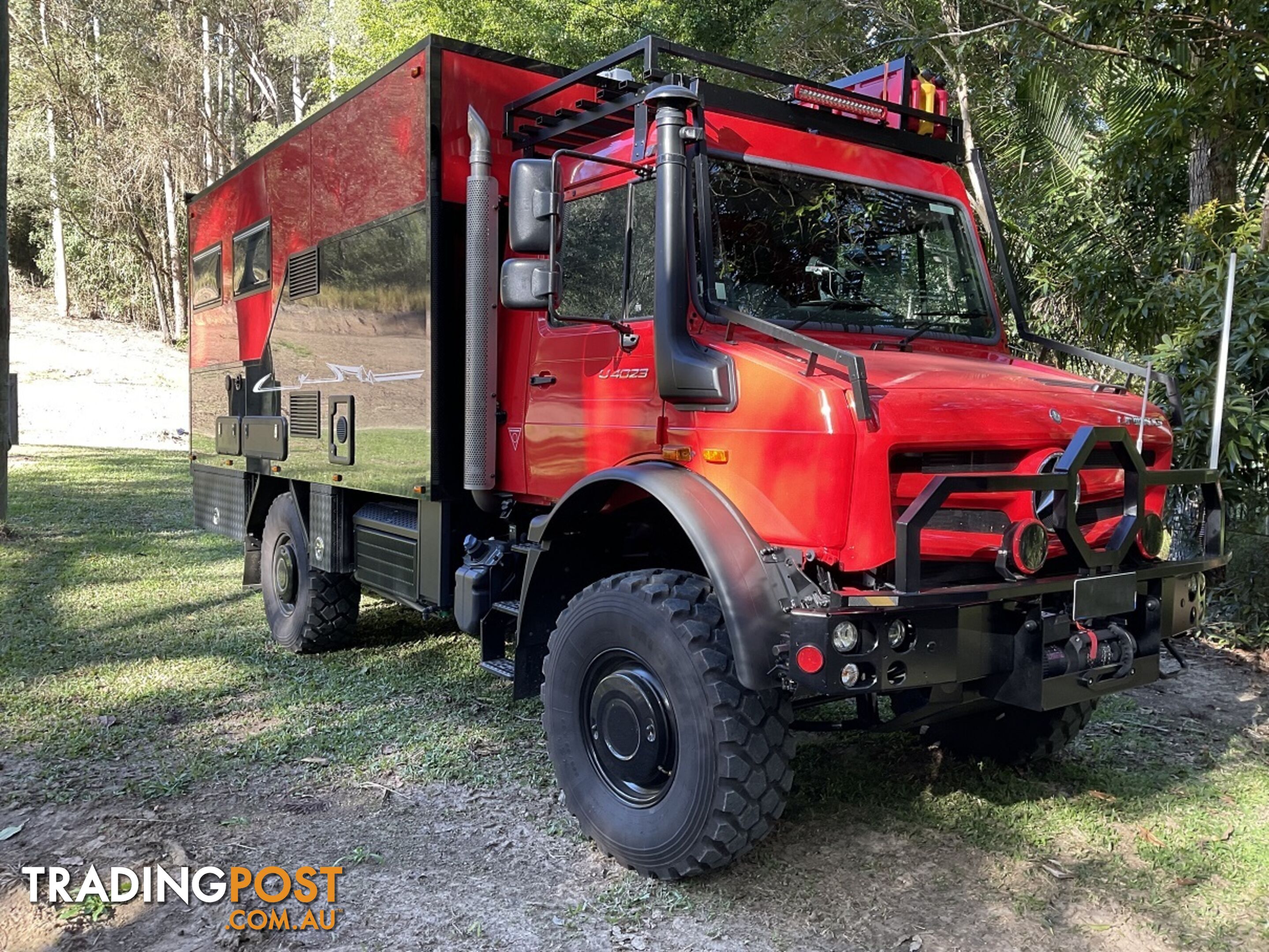 UNIMOG U4023 (MERCEDES-BENZ)4X4 MOTORHOME-- YEAR 2022 OPEN TO OFFERS OVER $400,000