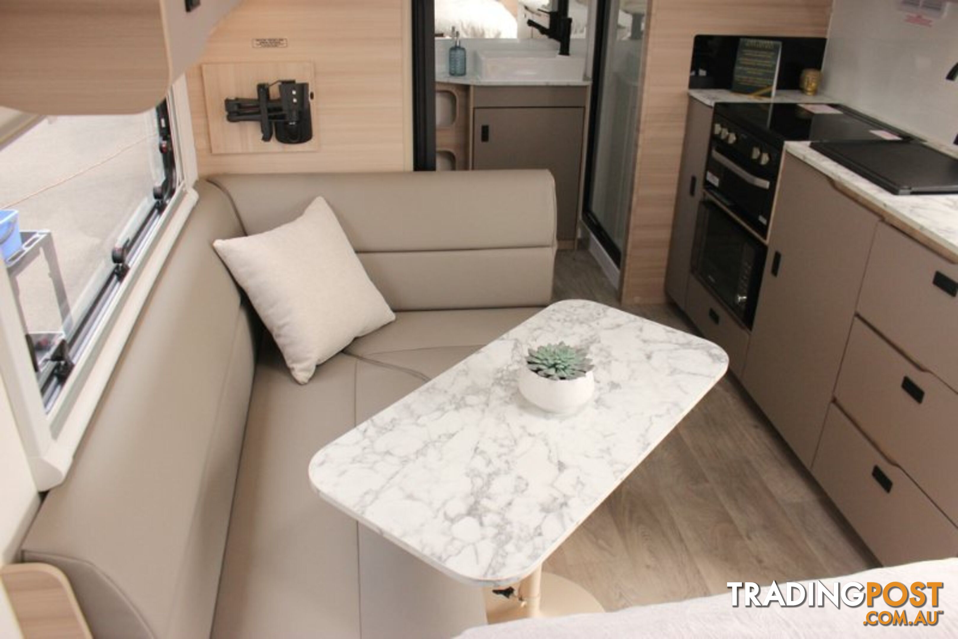 2024 JAYCO DISCOVERY CARAVAN