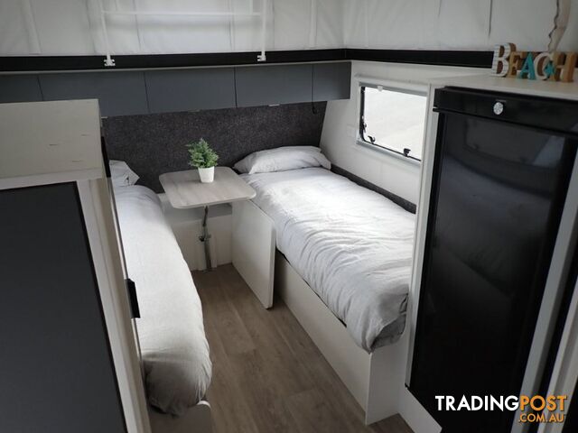 2025 JAYCO STARCRAFT CARAVAN - photo 3 of 3