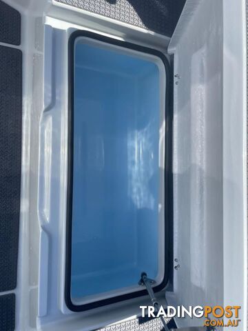 NORTHBANK 520CC Â CENTRE CONSOLE - photo 5 of 7