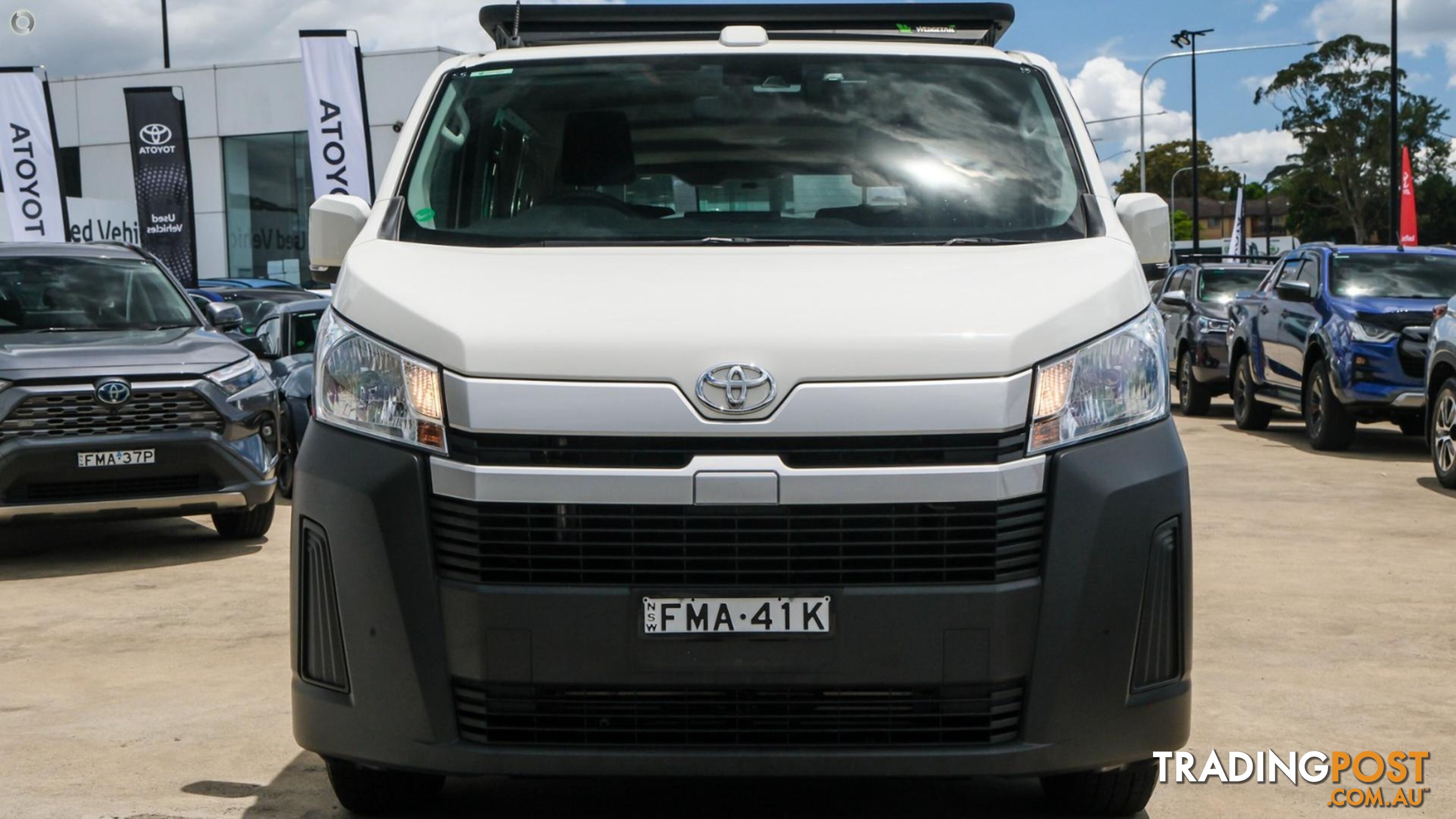 2023 Toyota Hiace   Van