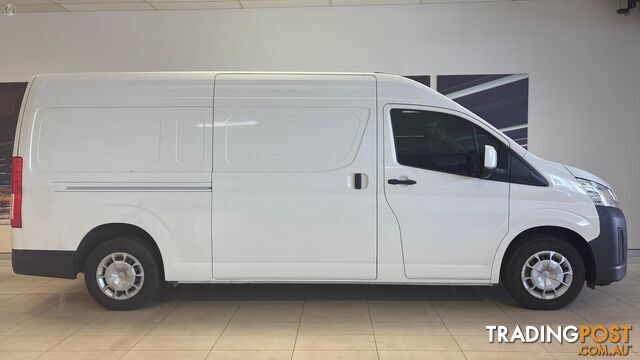 2016 Toyota Hiace Commuter  Bus