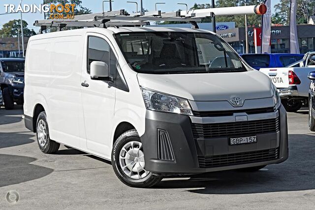 2021 TOYOTA HIACE VAN