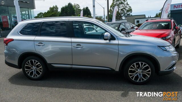 2018 Mitsubishi Outlander LS  SUV