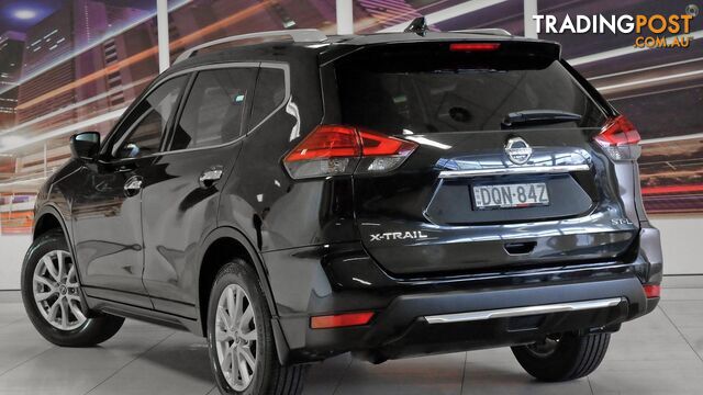 2017 Nissan X-TRAIL ST-L  SUV