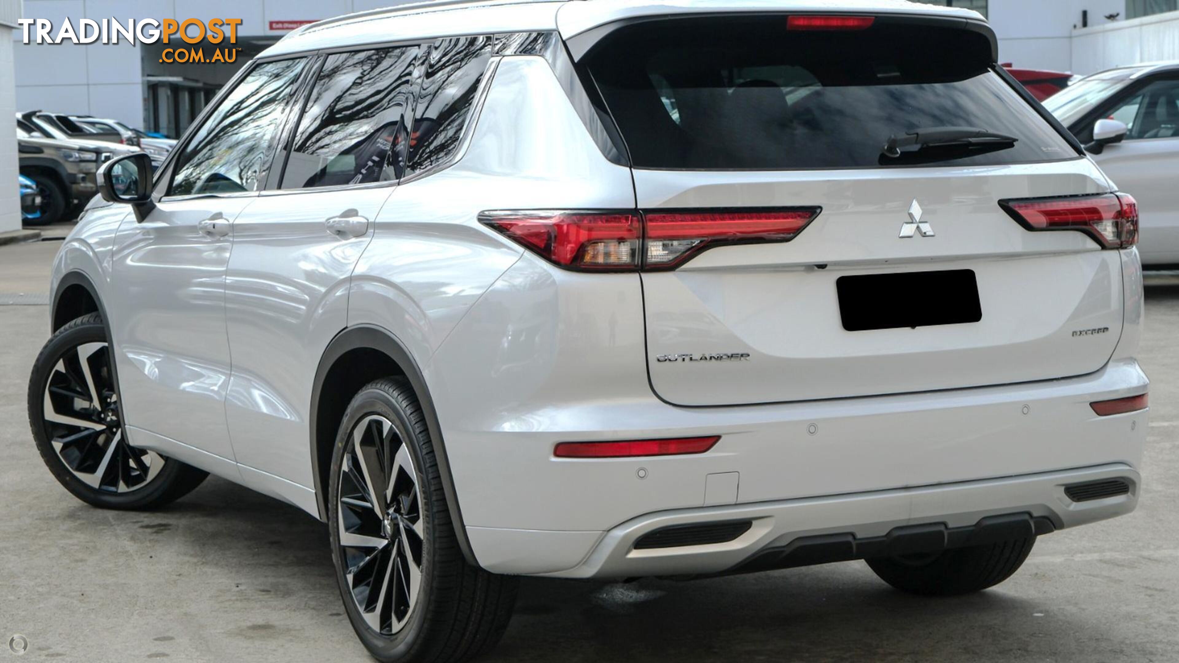 2024 Mitsubishi Outlander Exceed  SUV