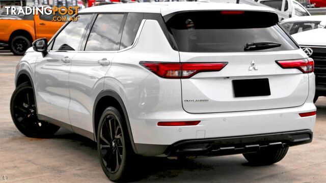 2024 Mitsubishi Outlander Black Edition  SUV