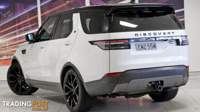 2017 Land Rover Discovery TD4 SE  SUV