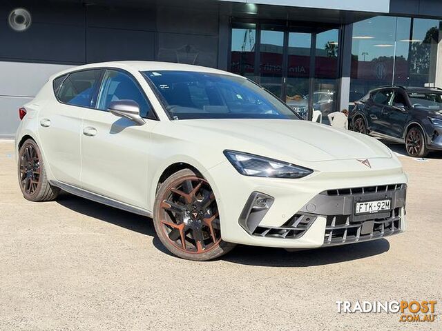 2025 CUPRA LEON VZX HATCH
