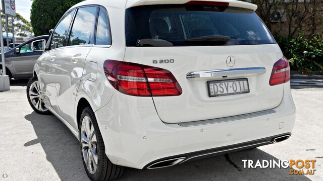 2016 Mercedes-Benz B200   Hatchback