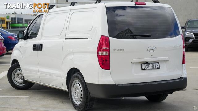 2018 Hyundai iLoad   Van