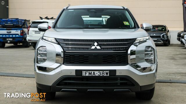 2024 Mitsubishi Outlander ES  SUV