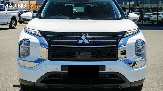 2024 Mitsubishi Outlander ES  SUV