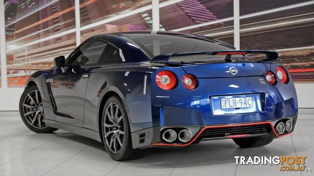 2011 Nissan GT-R   Coupe