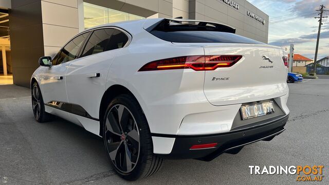 2023 Jaguar I-PACE EV400 SE  SUV