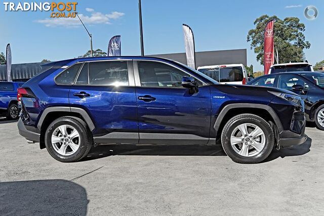 2020 TOYOTA RAV4 GX SUV - photo 3 of 20