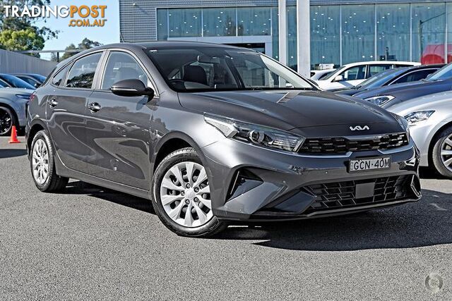 2024 KIA CERATO S HATCH