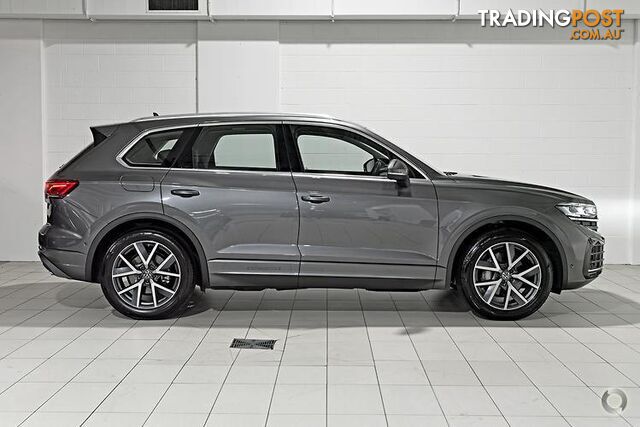 2025 VOLKSWAGEN TOUAREG 210TDI ELEGANCE  SUV - photo 3 of 20