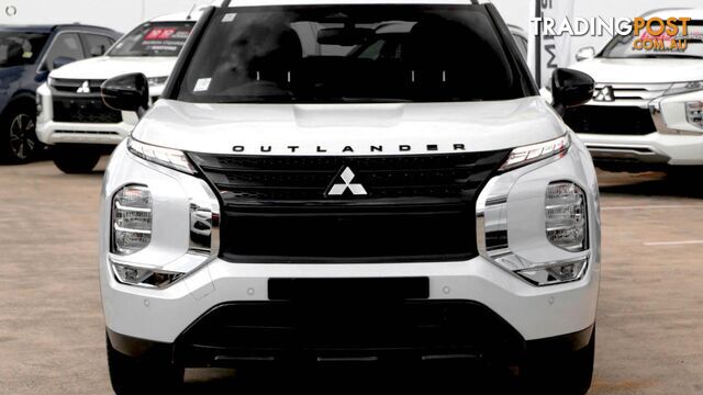 2024 Mitsubishi Outlander Black Edition  SUV