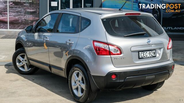 2010 Nissan Dualis ST  SUV