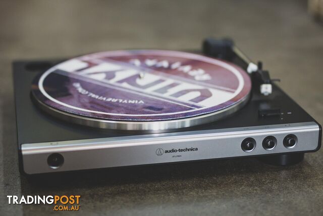 Million Dollar Riff Turntable Package - photo 4 of 13