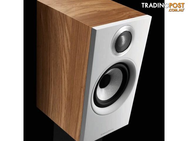 B&W 606 S2 Anniversary Bookshelf Speakers - Oak - photo 2 of 4