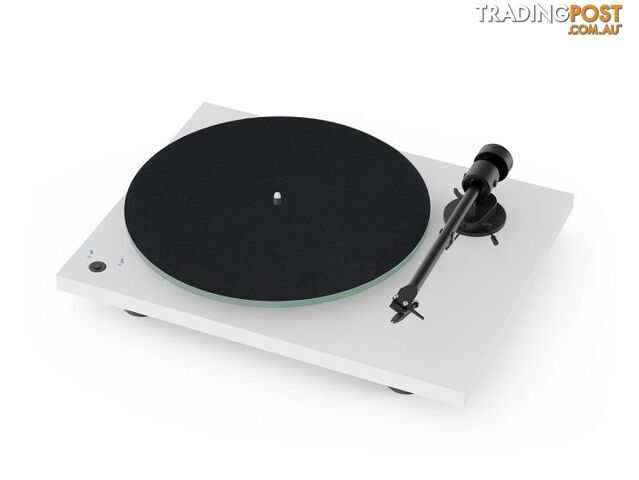 Project T1 Phono SB Turntable w/ Ortofon OM5e Cartridge (White)