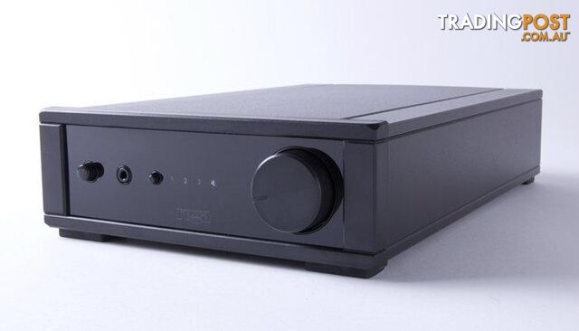 Rega io Integrated Amplifier - photo 2 of 10