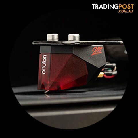 Pro-Ject Debut Carbon EVO Turntable (High Gloss White) with Ortofon 2M Red Cartridge - photo 2 of 17