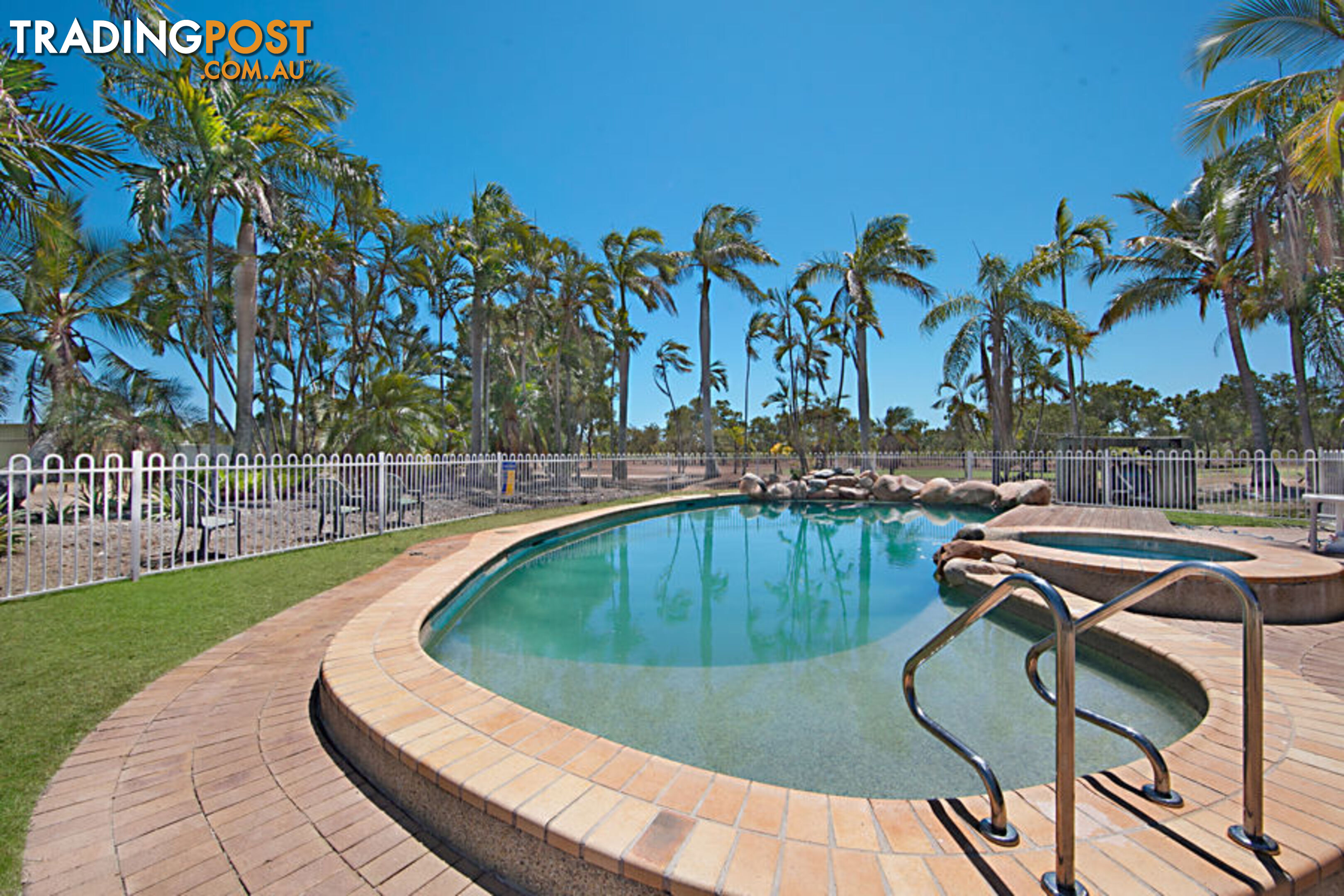 13 Beach Crt, 129 Mystic Ave BALGAL BEACH QLD 4816