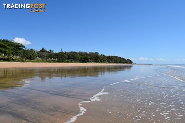 293 Ocean Parade BALGAL BEACH QLD 4816