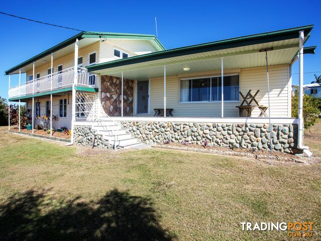 10 Antoney Lane SARINA BEACH QLD 4737