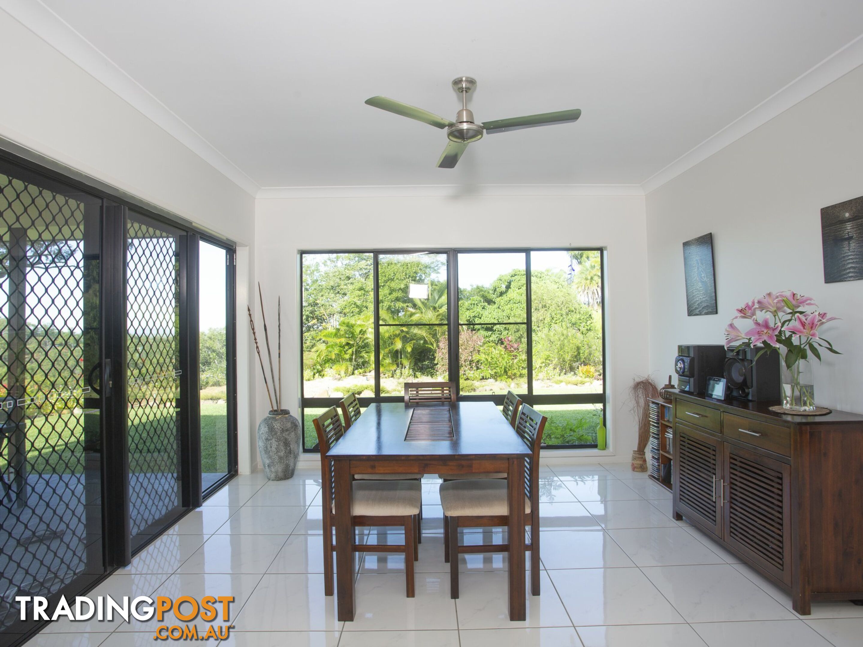 34 Seaview Crt SARINA QLD 4737