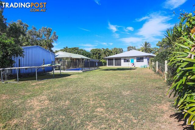 15 Rankin Court ARMSTRONG BEACH QLD 4737